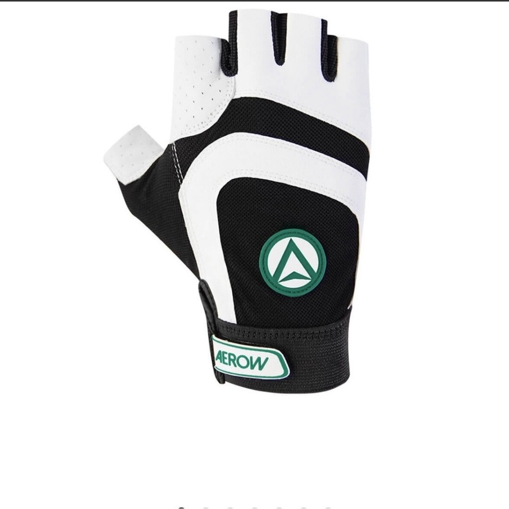 New AEROW RECON Black and White Pickleball Glove Size XL LEFT HAND